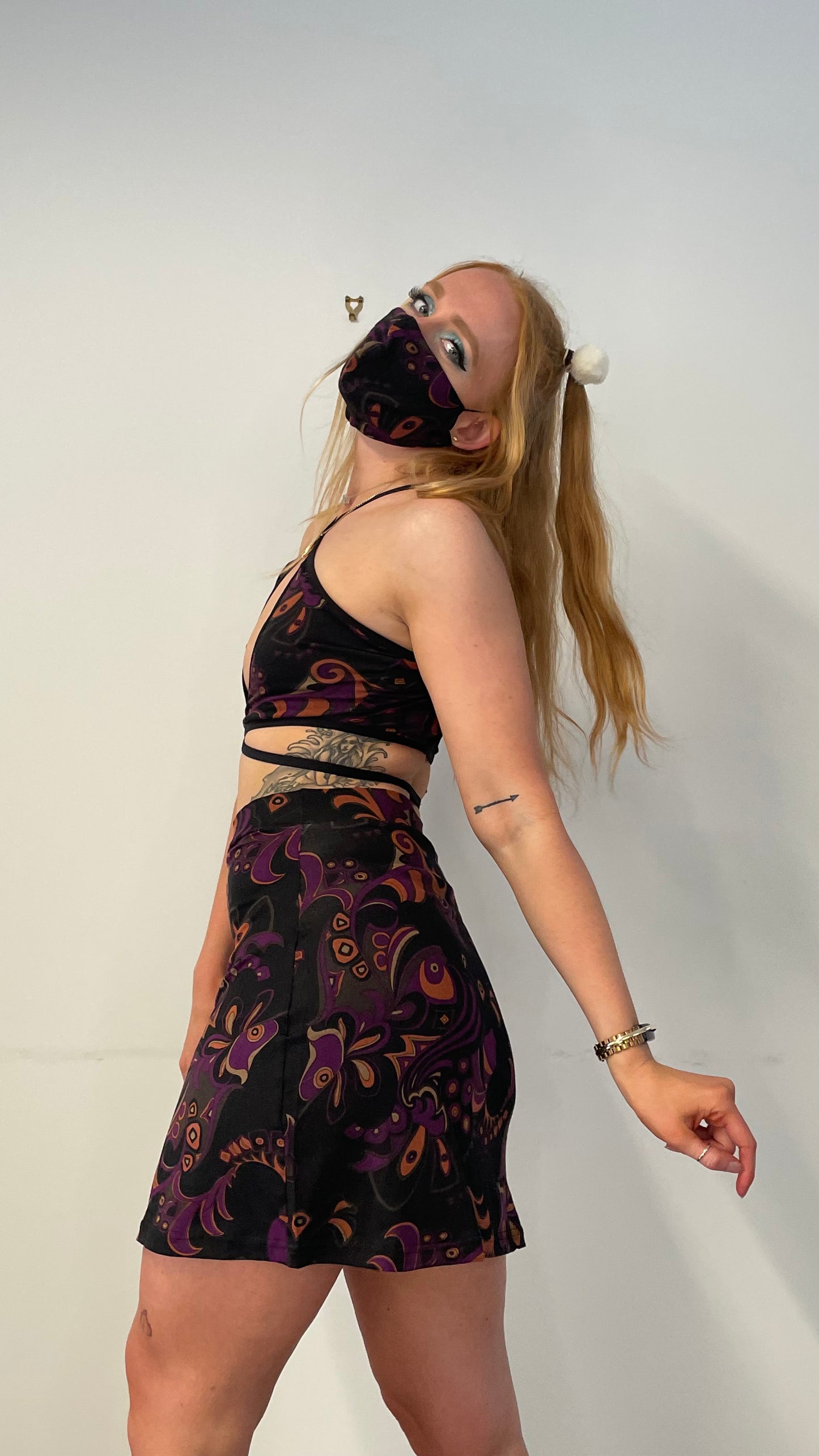 Face Mask / L / Groovy