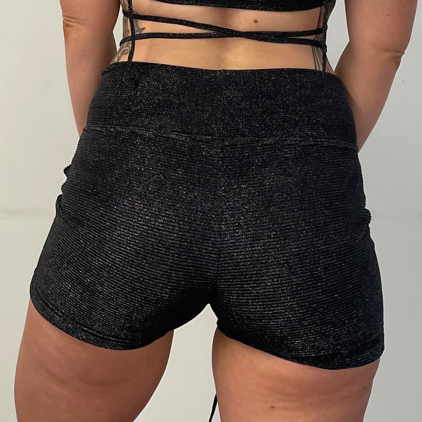 Alps Shorts / L / Black Shimmer Rib