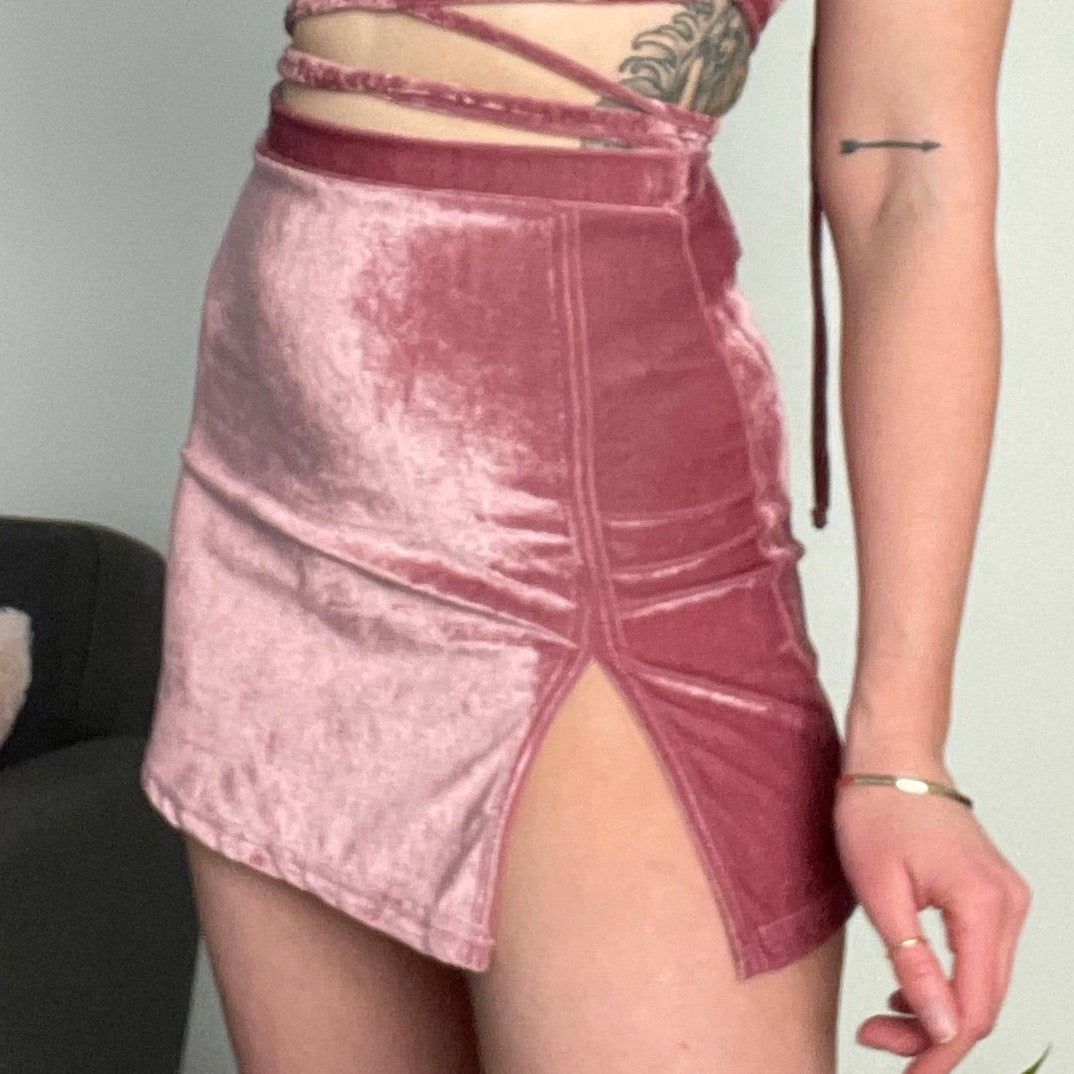 Single Slit Skirt / S / pink velvet